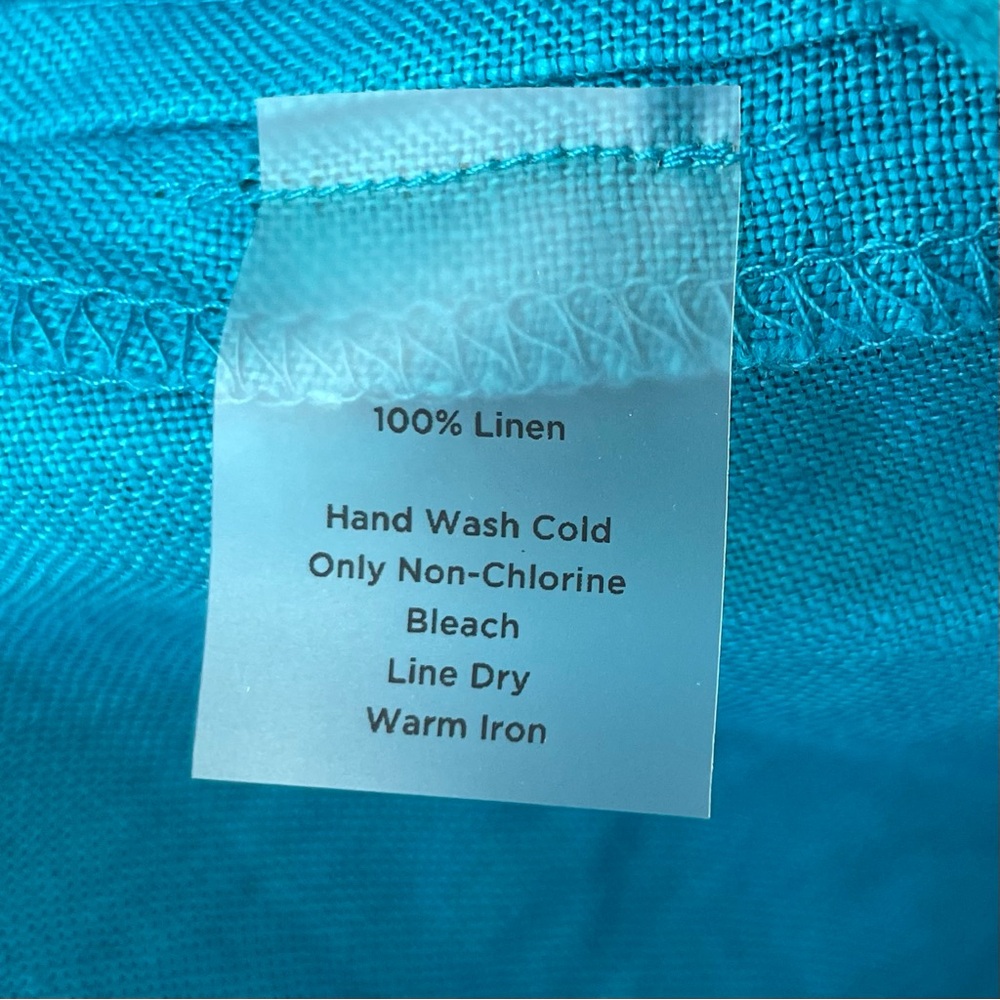 Blue Linen V-Neck Women's Top - Picture 4 of 4